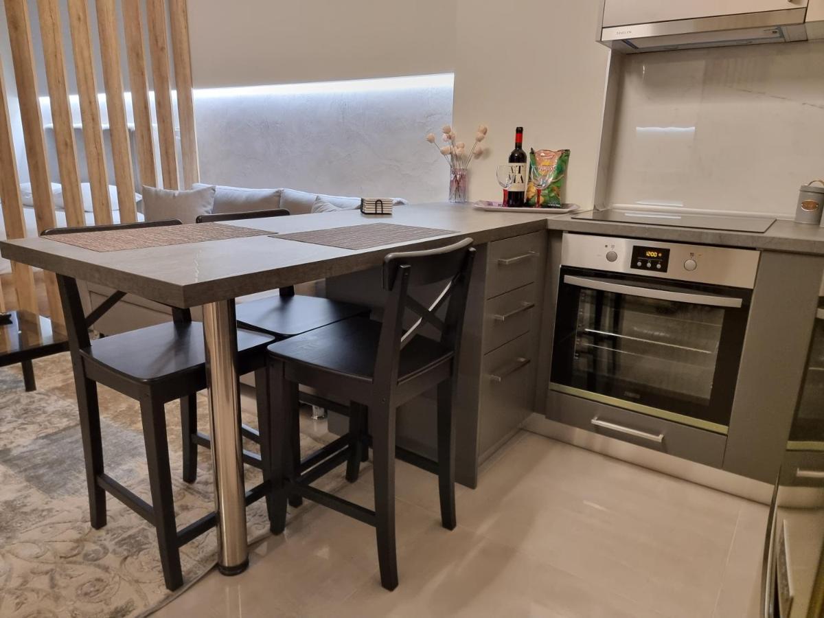 סלוניקי Iris City Center Premium Studio מראה חיצוני תמונה